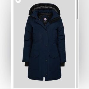 CANADA GOOSE Women's Trillium Parka with fur hood- Admiral Blue